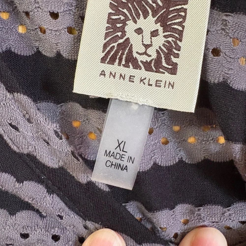 Anne Klein Black & Gray Perforated Striped Long Sleeve Top - Picture 6 of 8